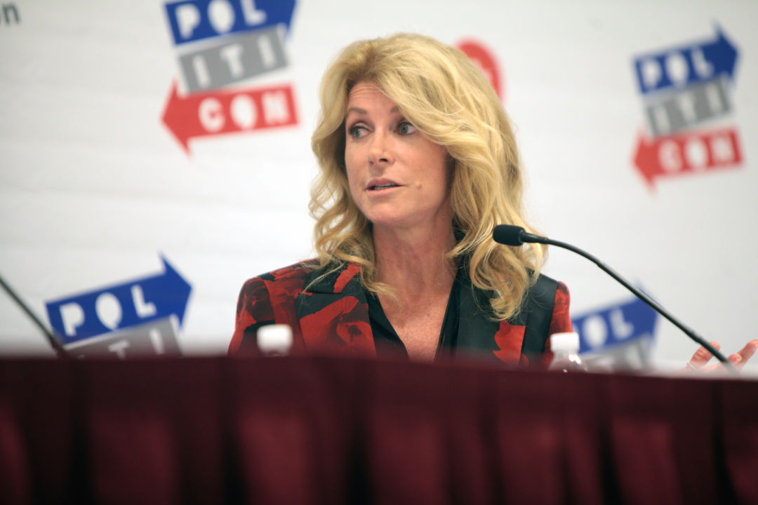 Wendy davis zoi3nn