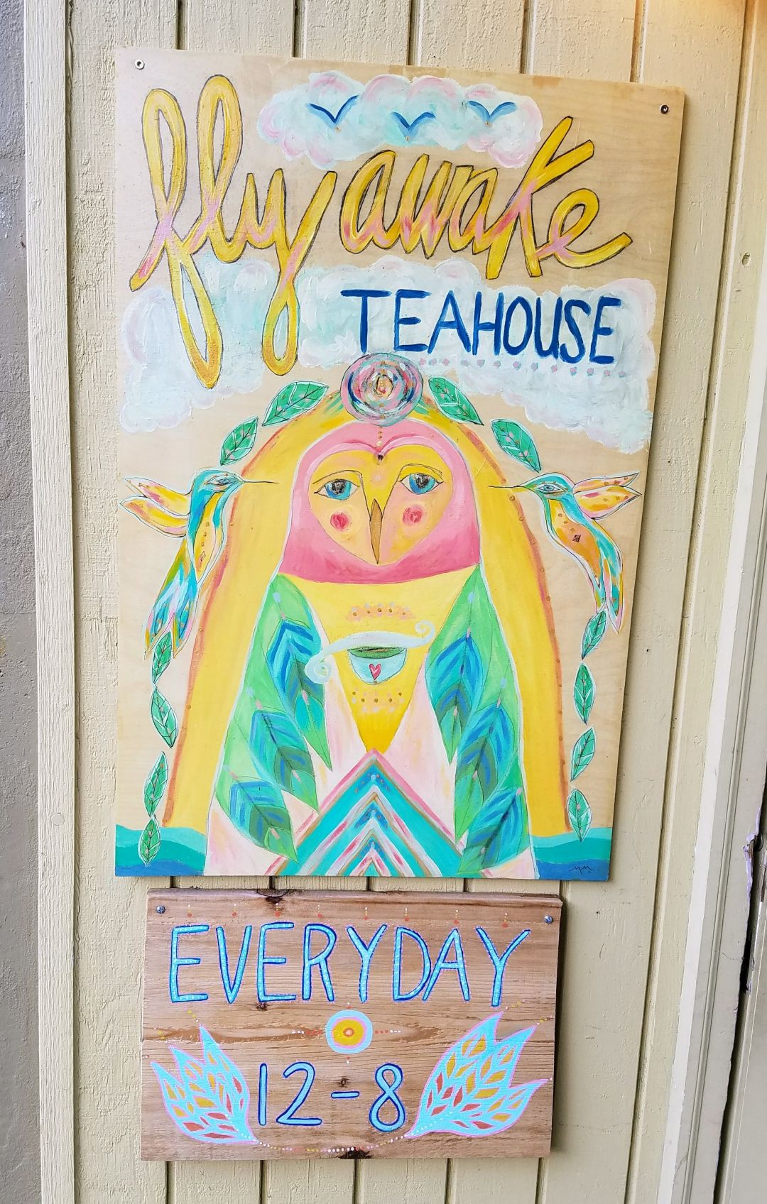 Fly awake teahouse humuyc