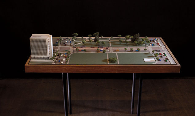 04 079 feature future history architectural model ww6zhs