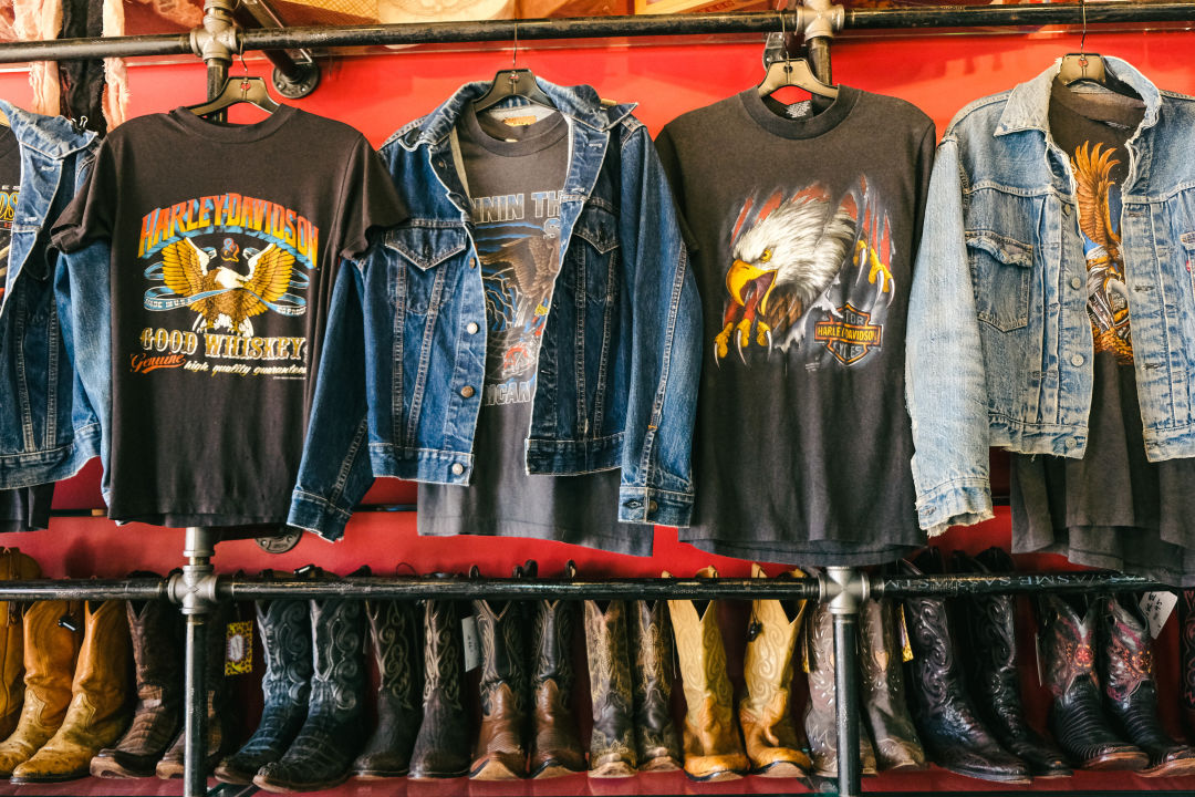 A Guide to Buying Vintage T-Shirts at Thrift Stores and on