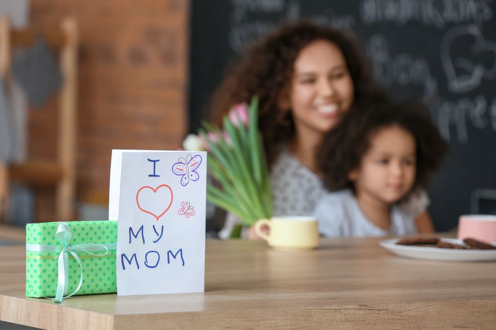 Mother's Day Gift Guide for Modern Moms - The Shirley Journey