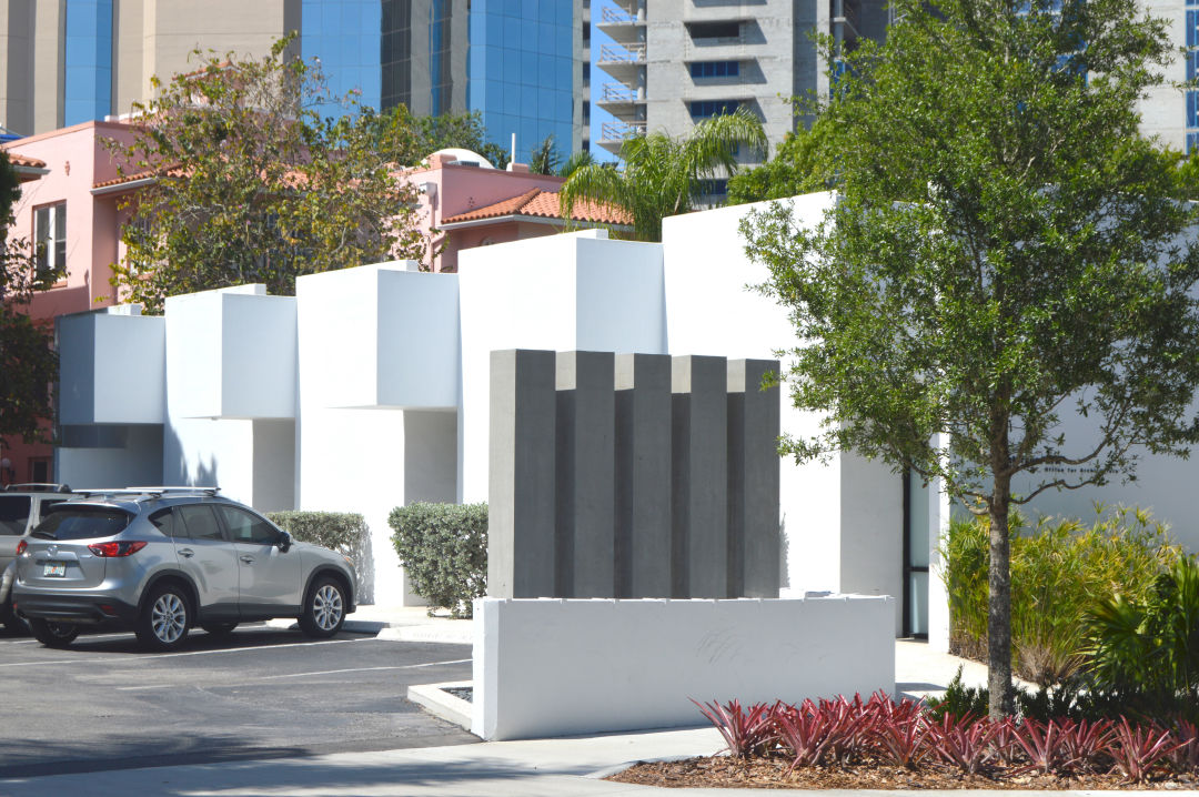 1234 first st. sarasota orjk2z