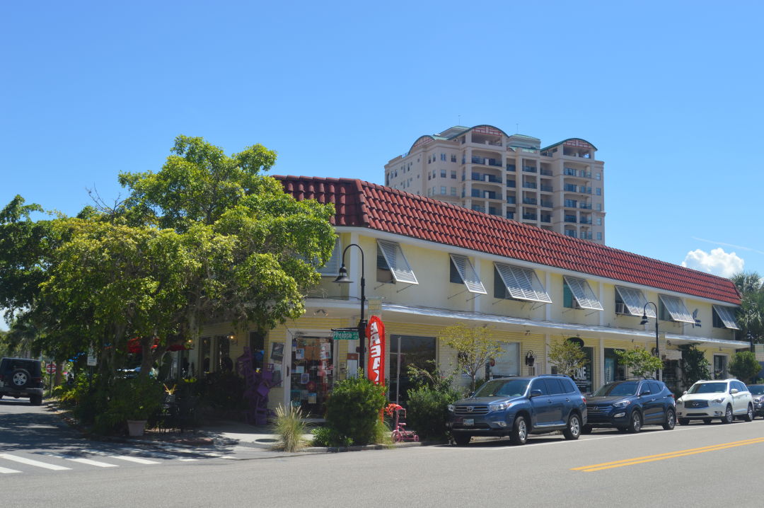 401 s. pineapple ave. sarasota yqtkgr
