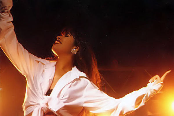 Queen of Tejano Selena will be inducted into the Houston Livestock Show and  Rodeo Star Trail of Fame