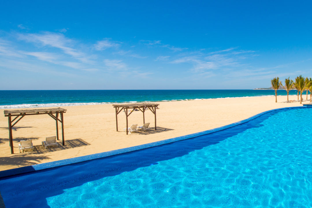 Two Ways to Relax in Cabo Right Now | Houstonia Magazine
