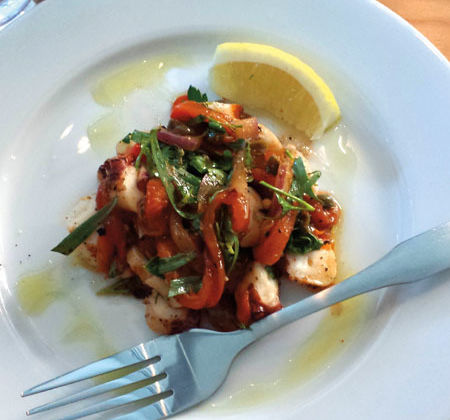 0914 mec octopus salad b0o8pq