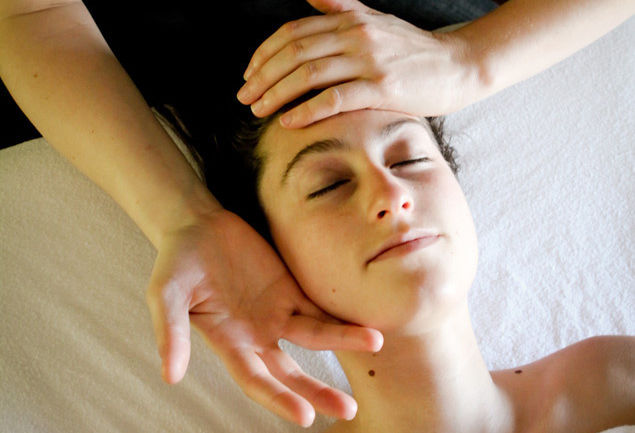 Blooming moon head massage dvi58y