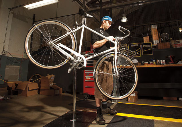 3 032 mud handcrafted bicycle amqbwx