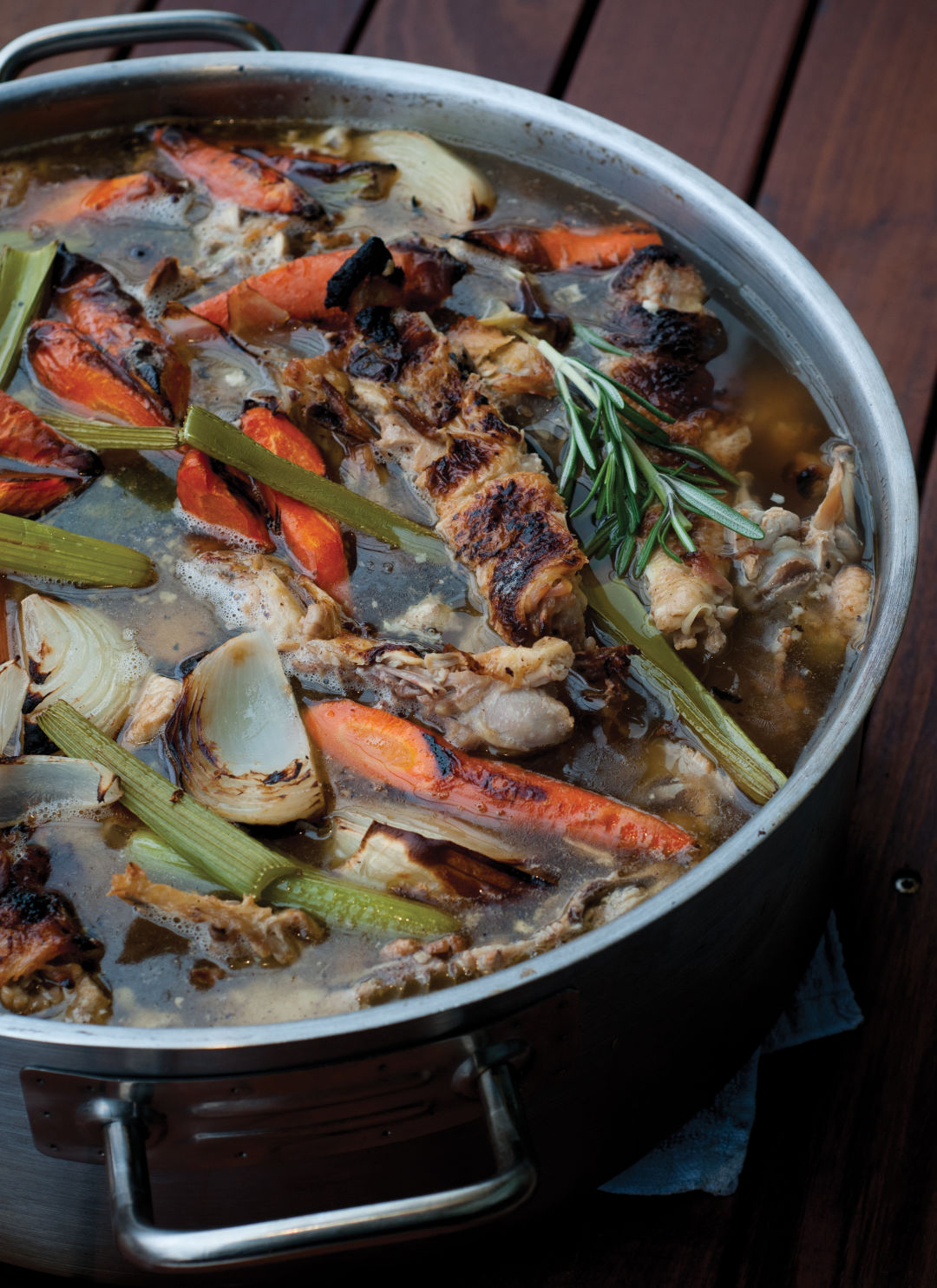 Bonebroth saramaried eugenio00001 e3dung