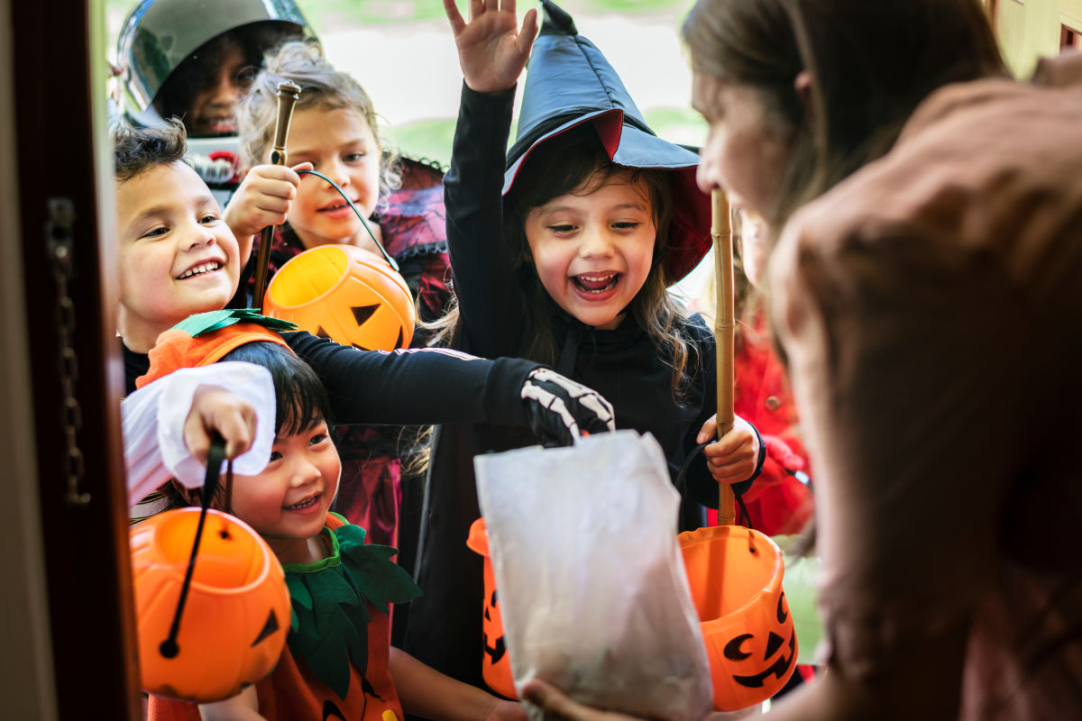 sarasota halloween block party 2020 The Ultimate Guide To The Best Halloween Events In Sarasota Sarasota Magazine sarasota halloween block party 2020