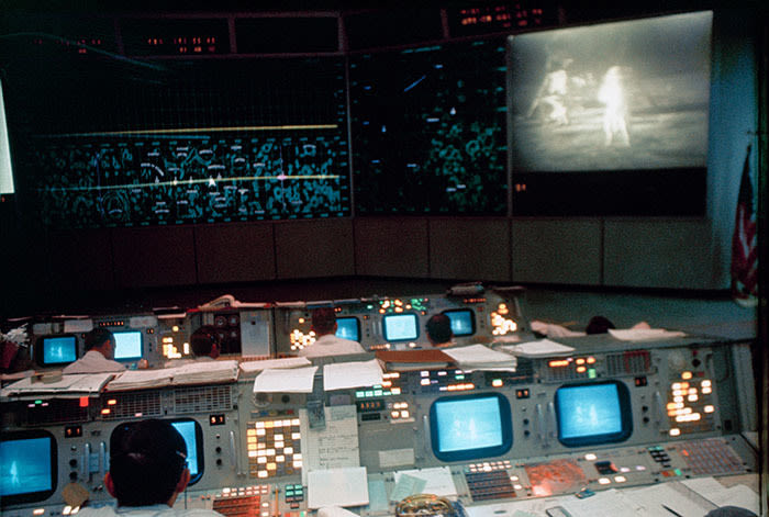 Space center photo 1 esxe4o