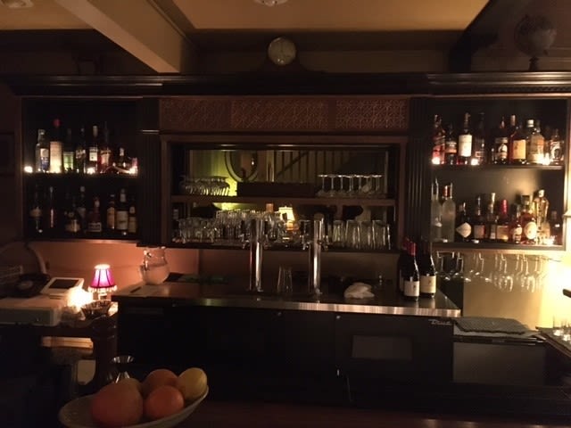 Saloon mfhbs9