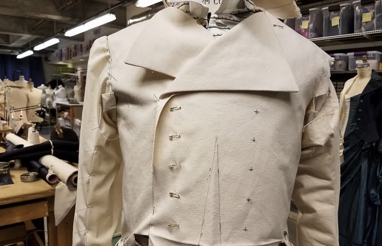 Astoria tailcoat ce2l7q