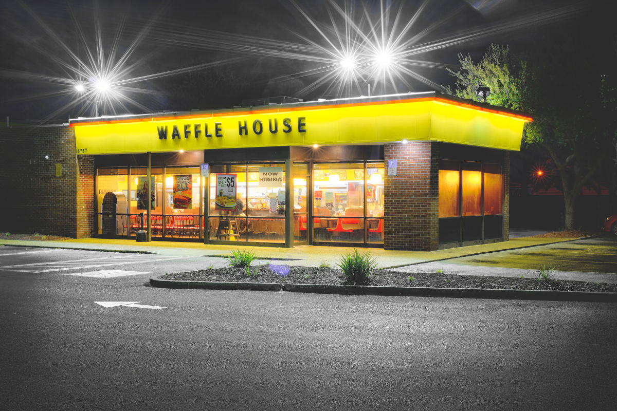 Midnight Breakfast At Sarasota S Waffle House Sarasota Magazine