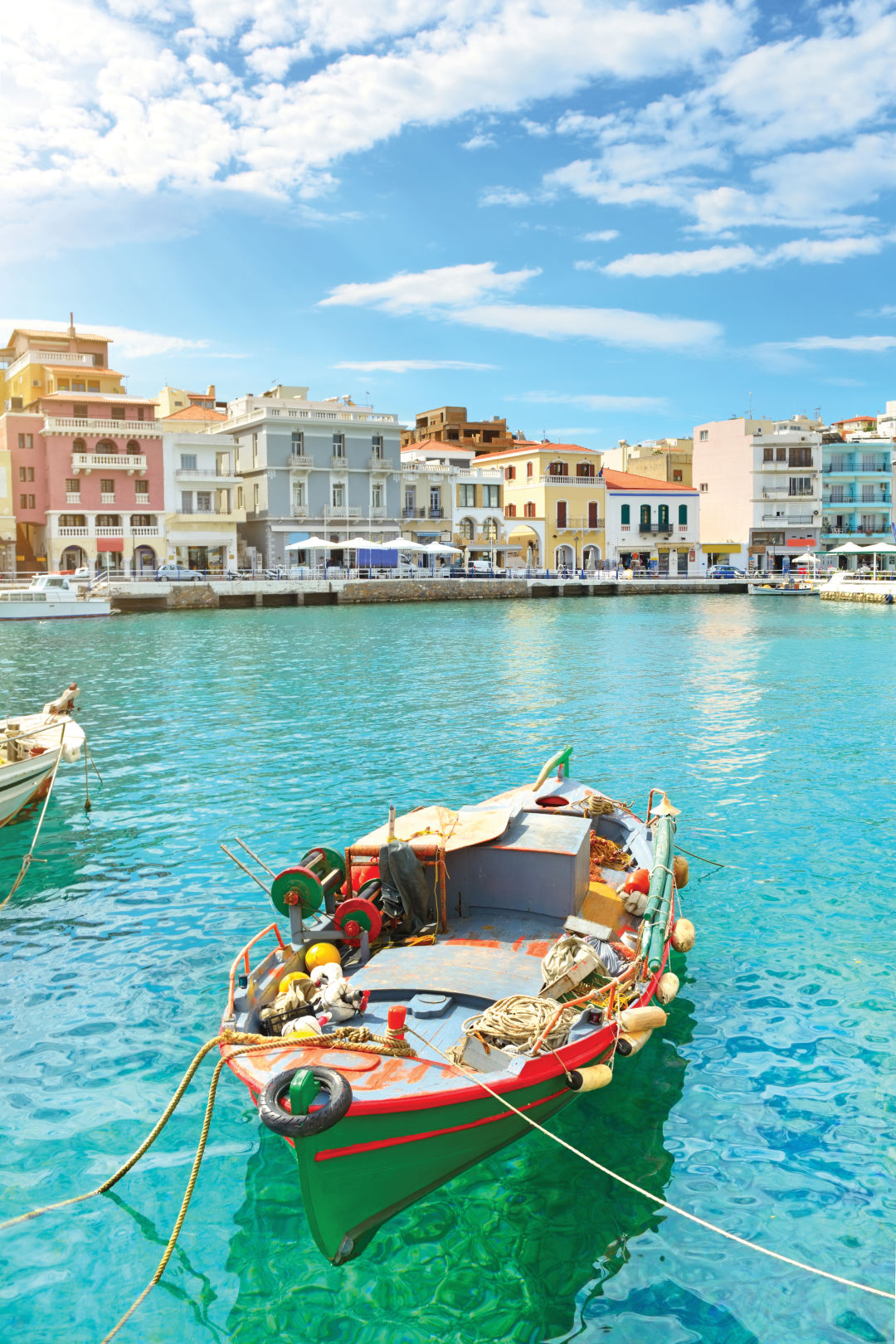 0417 crete travel feature ocean boat hl7jyb