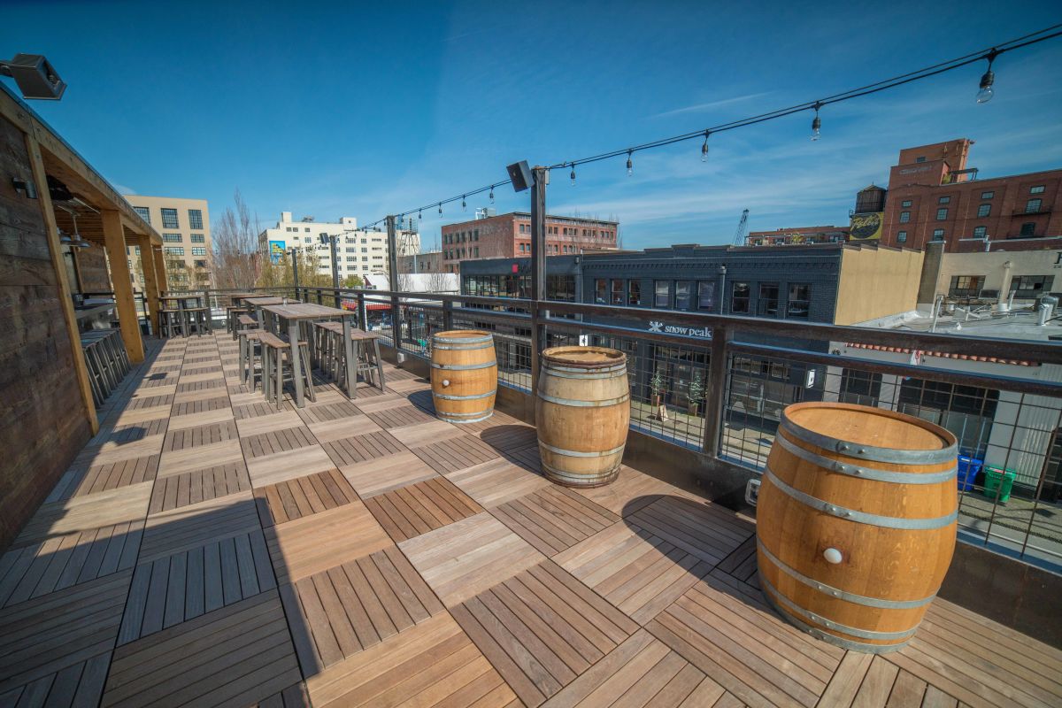 10 Barrel Brewing Shows Off New Rooftop Pub in Pearl District