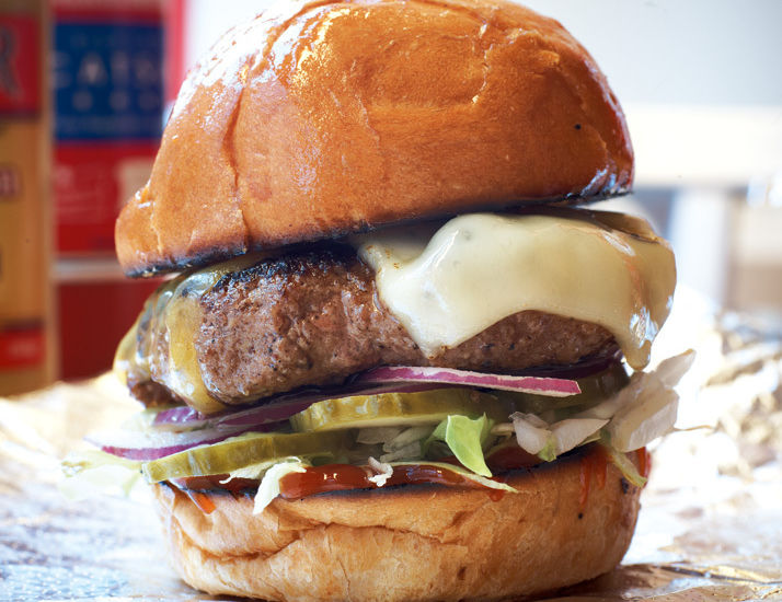 12 074 eat drink little big burger rwy3gf