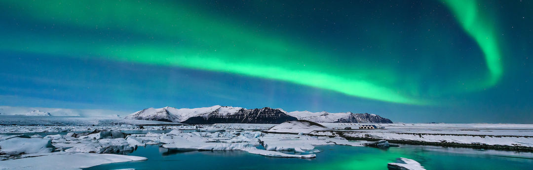 Nothern lights icelandair clurt0