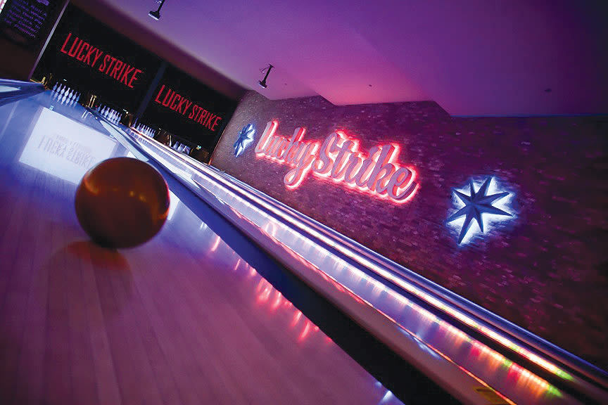 la live bowling lucky strike