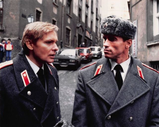 Oleg Vidov and Arnold Schwarzenegger in Red Heat