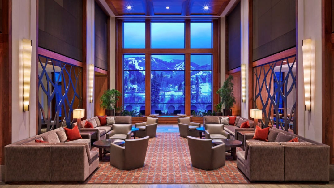 Riverfront spa lobby txdqlz