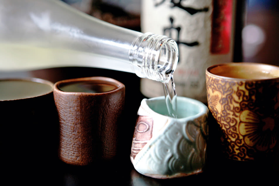 0709 pg161 pour strong sake jnhewl
