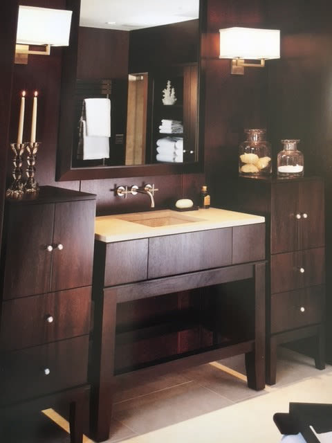 Mahogany paneled bath xh5fxc