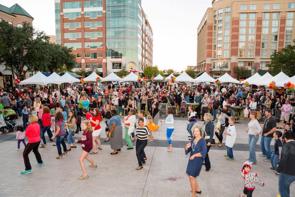 Enjoy a Party on the Plaza at Sugar Land Town Square Houstonia Magazine