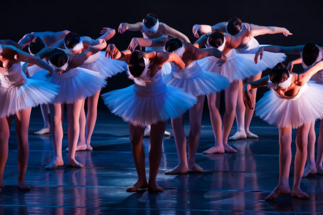 Ballet dancers by maratr jufhrs