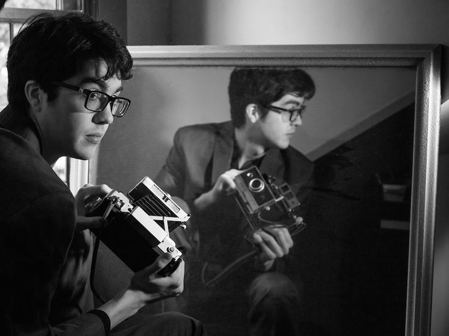 Car seat headrest hzkv76