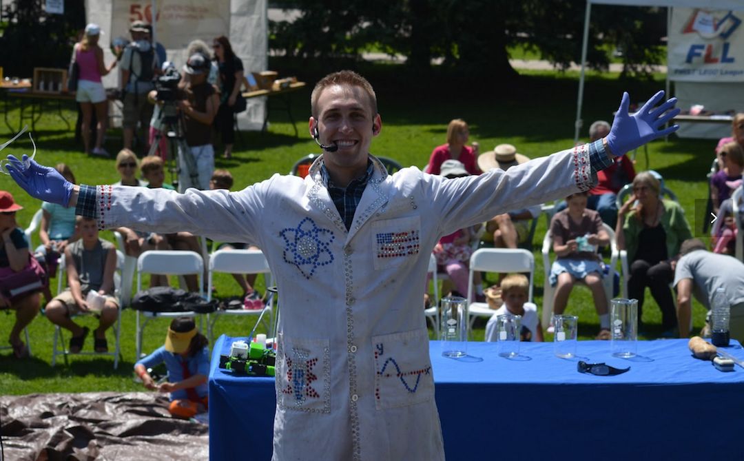 Science street fair zfxn1x