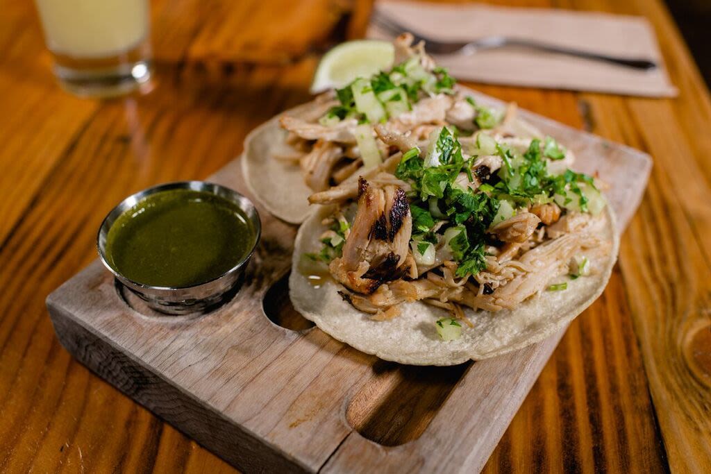 Casco antiguo tacos zsqqug
