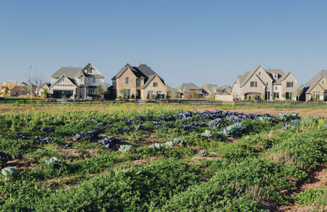 Realestate houstonia april16 230 gwukcx