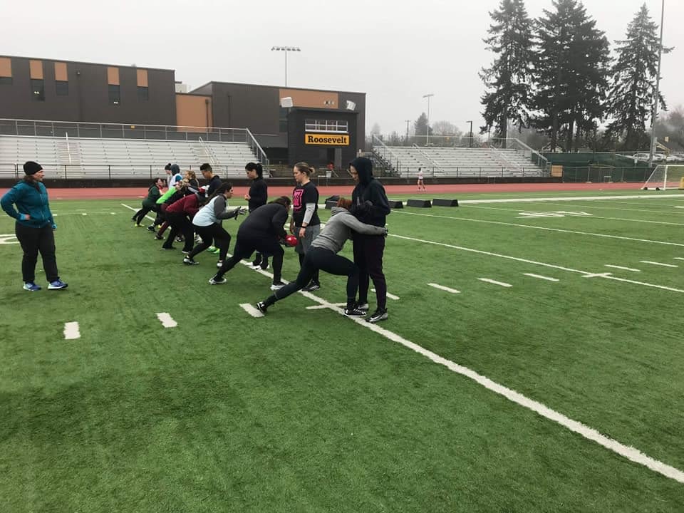 Women's Tackle Football Is a Hard-Hitting and Touchdown-Filled Thing to  Behold