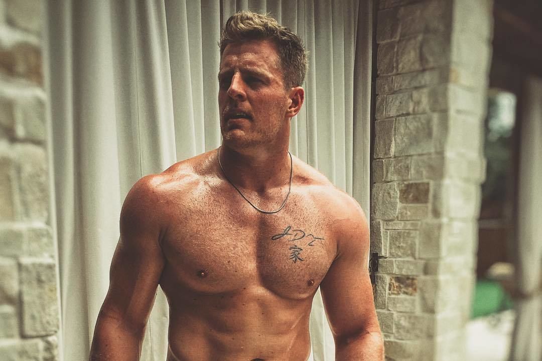 Breaking News Jj Watt Takes Shirtless Pic Houstonia Magazine