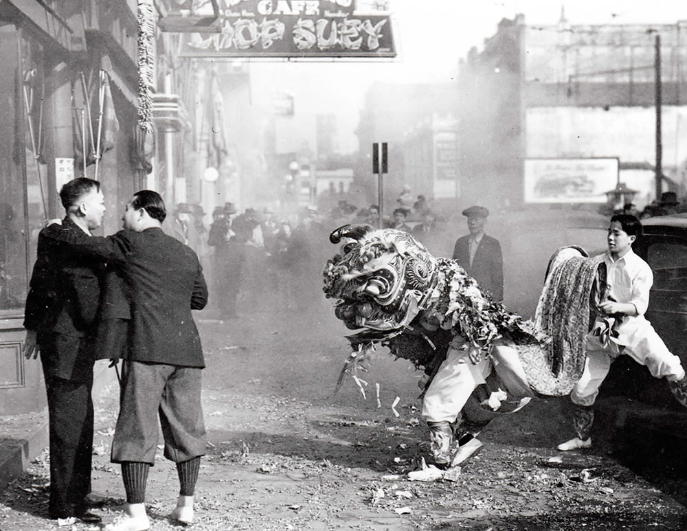 1939 chinese new years 1000px k6eq9z