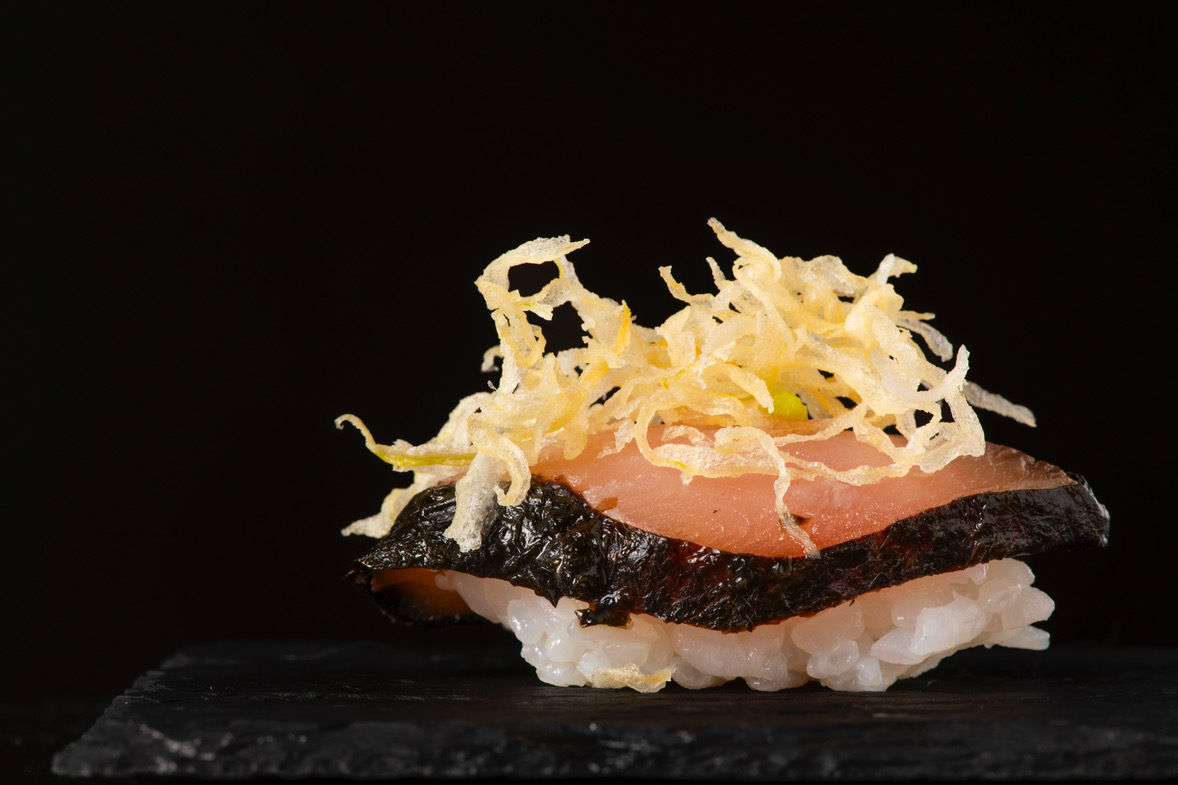 Tokyo Sushi-Making Class at a 100-Year-Old Sushi Bar