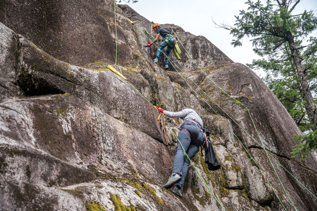 Arc'teryx Academy