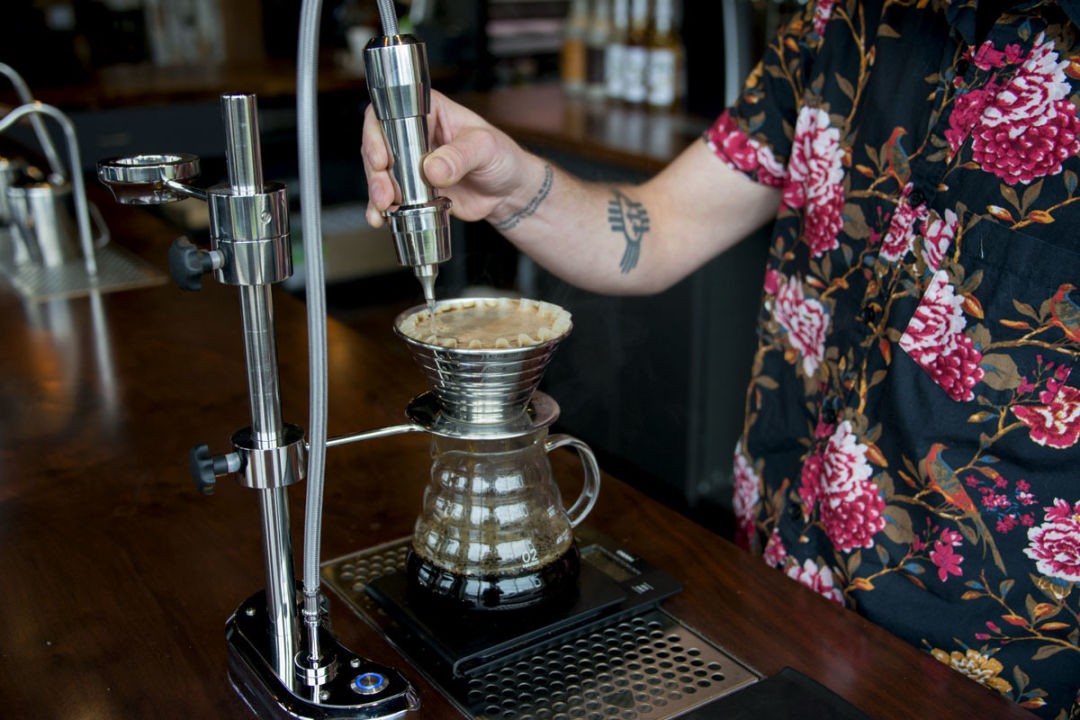 Oak st cafe pourover closeup ep6cxo