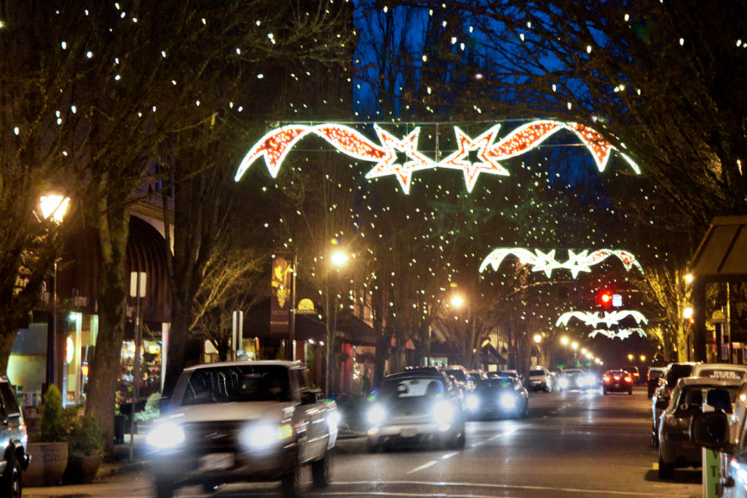 A local’s guide to McMinnville Holiday Cheer Seattle Met