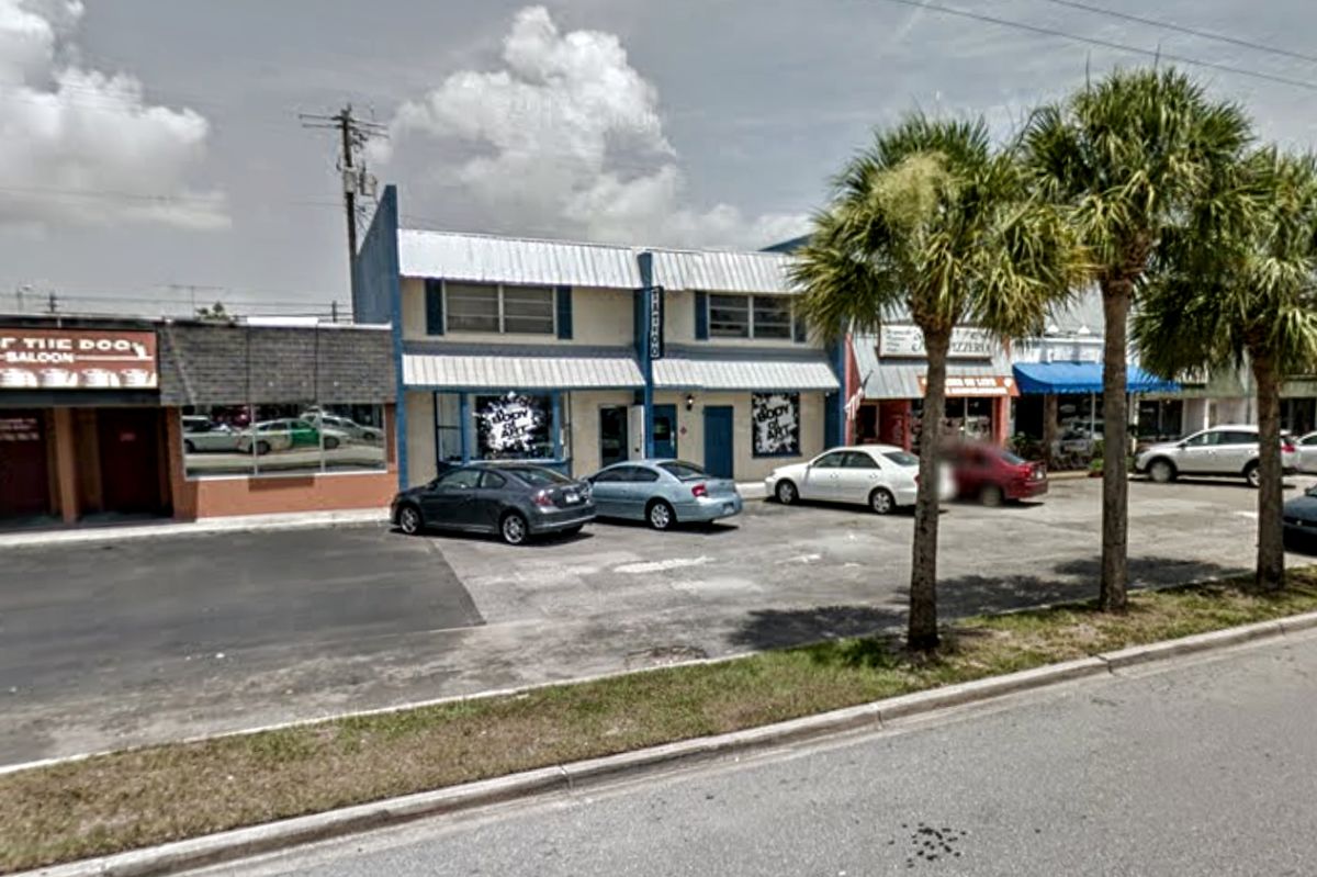 TwoStory Gulf Gate Building Sells for 395,000 Sarasota Magazine