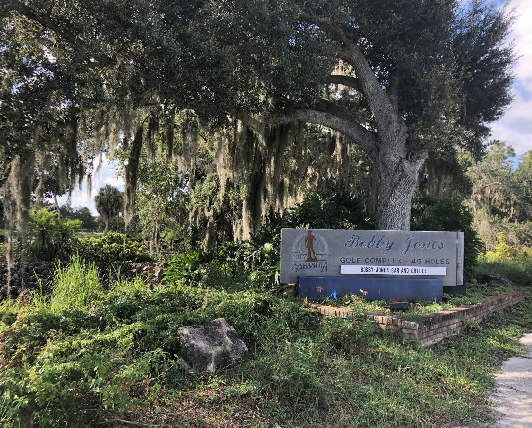 old sign for the Bobby Jones Golf Complex in Sarasota