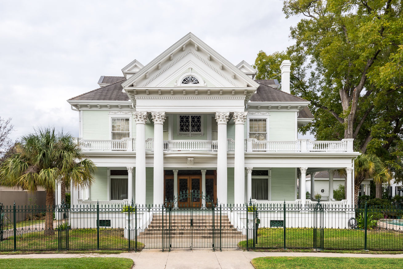 Slideshow: Houston's Five Best Residential Architects ...