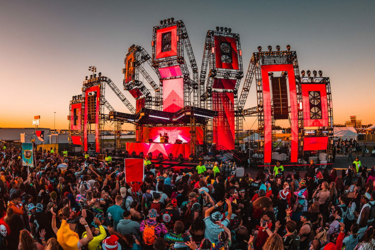 Freaky Deaky Everything to Know about the EDM Festival in Baytown