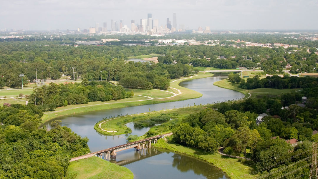 Run On The Brays Bayou Trails Offer the Best of Many Worlds Houstonia