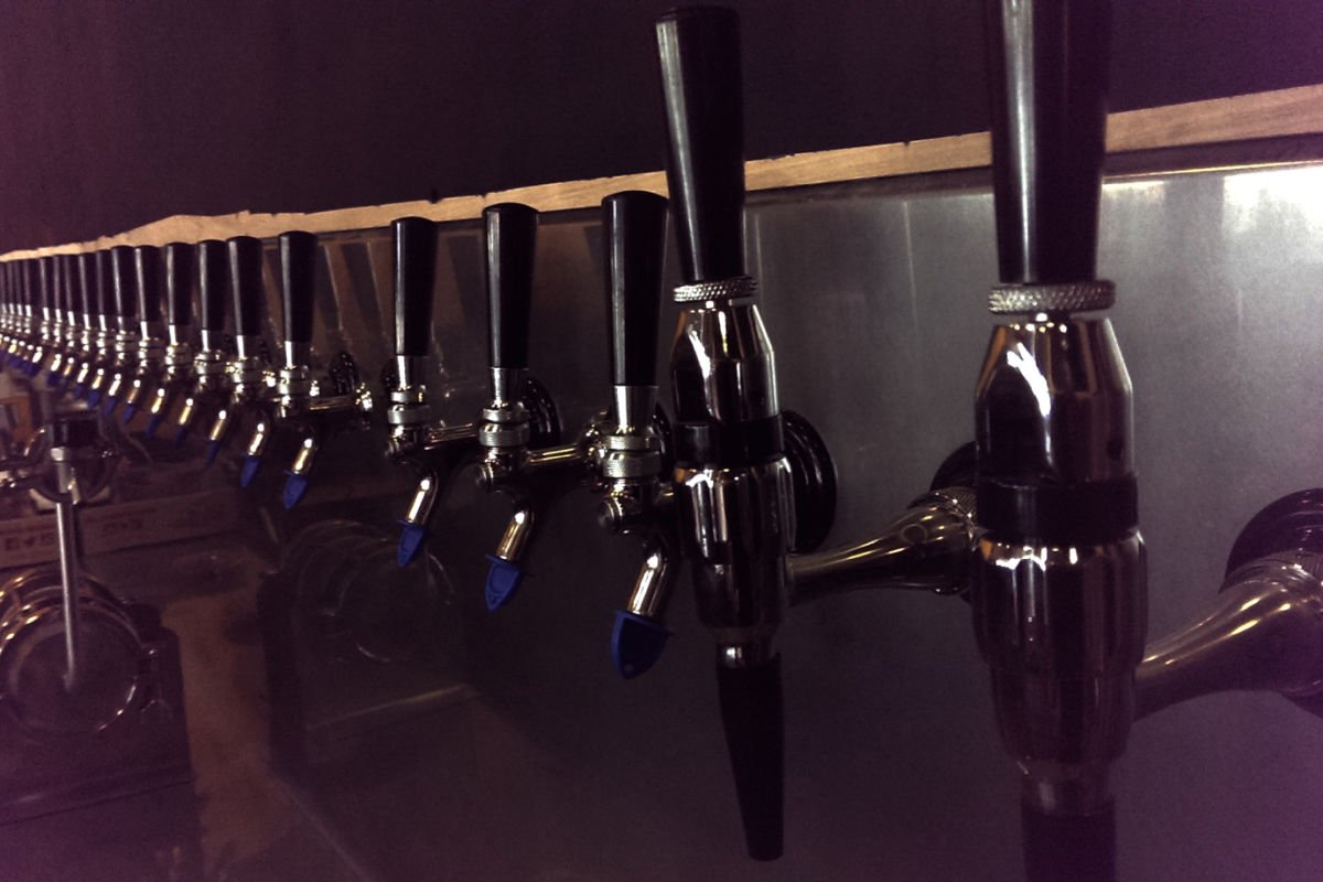 Schilling Cider House Opens in Fremont Seattle Bars Seattle Met