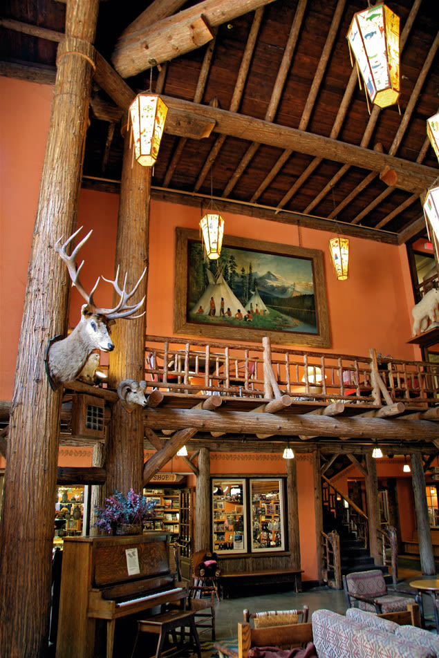 07 36 glacier park lodge2 ih7tp0