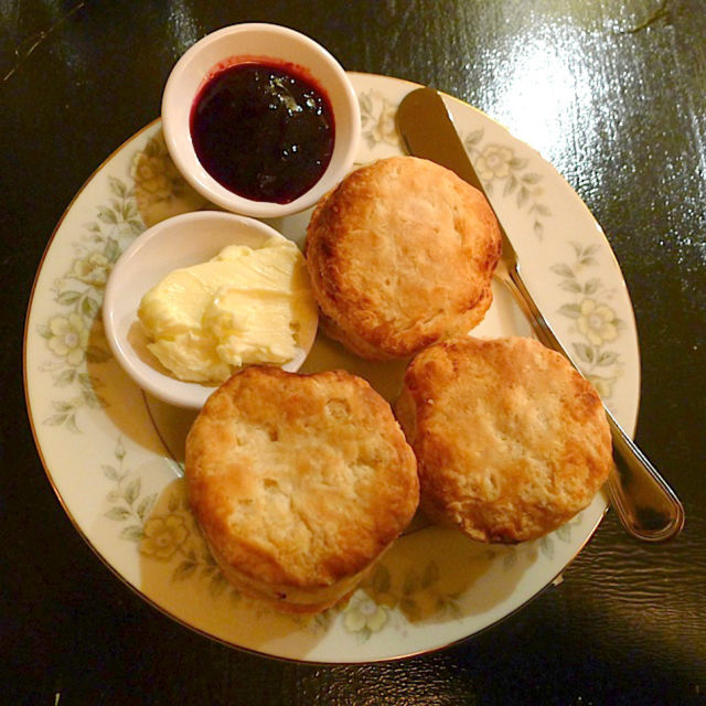 Biscuits at tastebud gt6php