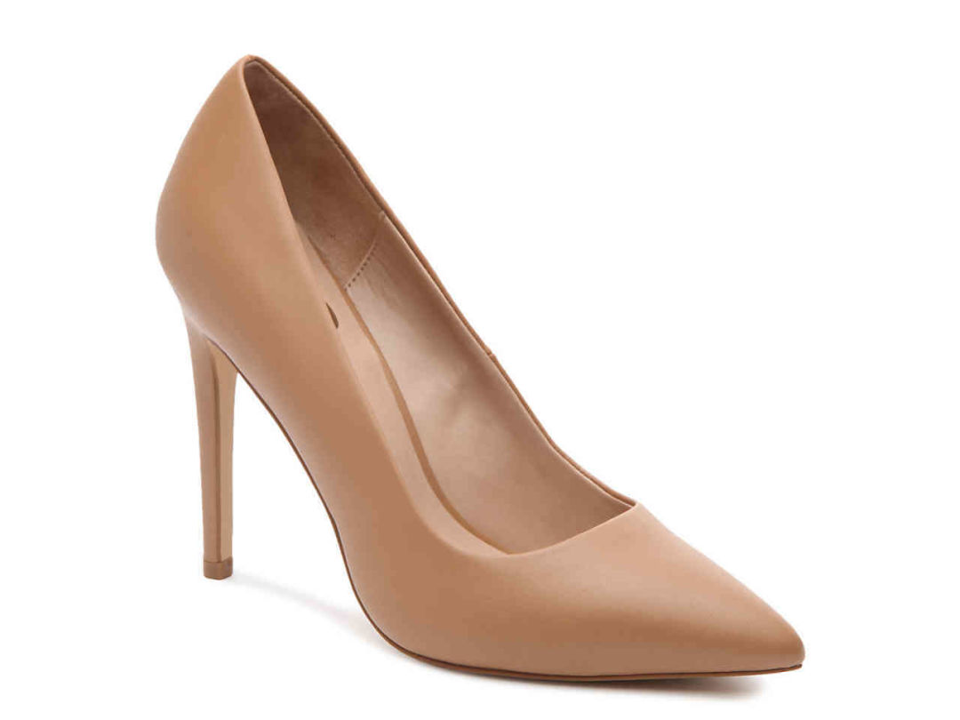 flesh tone pumps