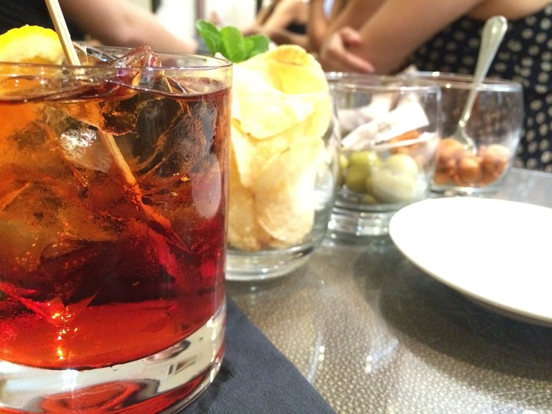 Pimms and lemonade hrwqlh
